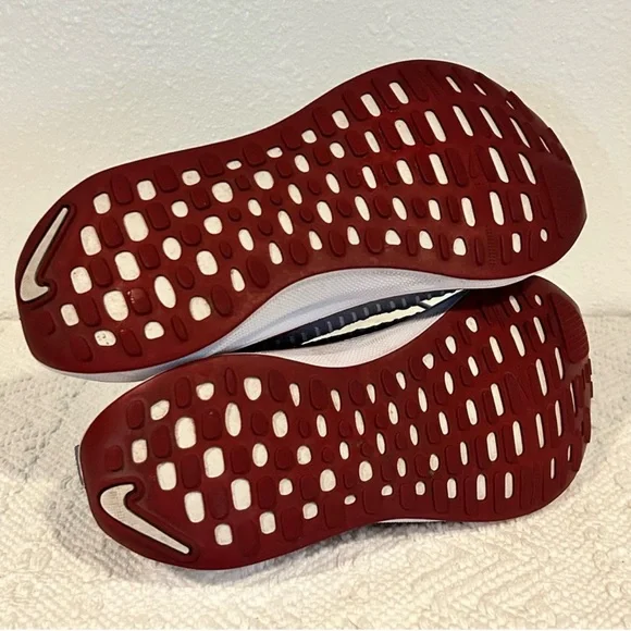 Nike Gray and Red Athletic Shoes - Picture 6 of 7